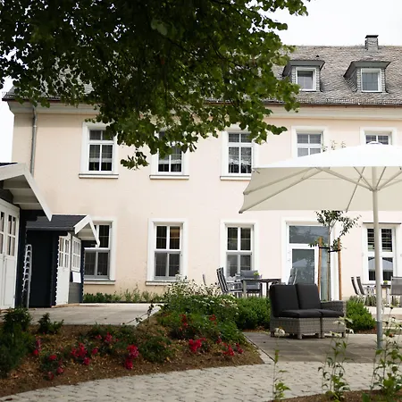 Hotel Haus Delecke-2